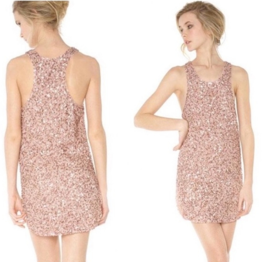 Alice + Olivia - Kendra pink sequin dress (Read for sizing)